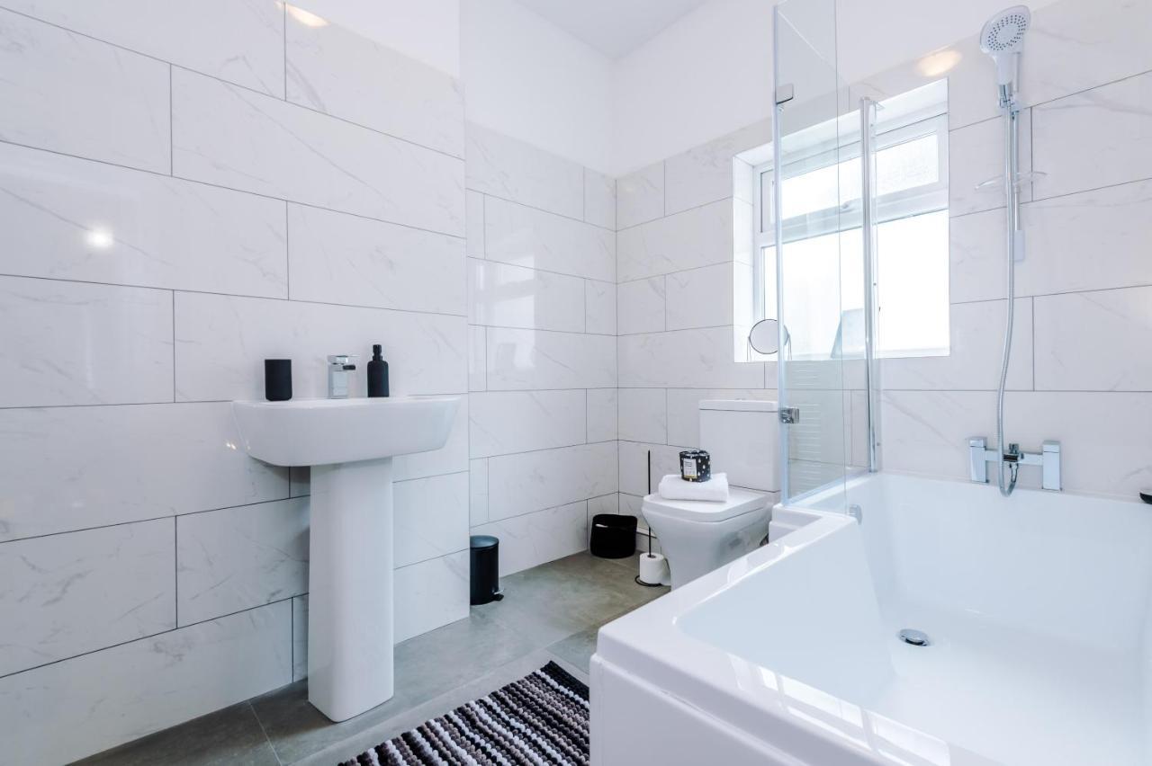 3 Bed Property, Upto 8 Guests Near City Centre Manchester Exteriör bild